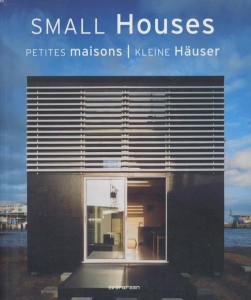 ICI-LIB_Small_Houses_Petit_Maisons-w